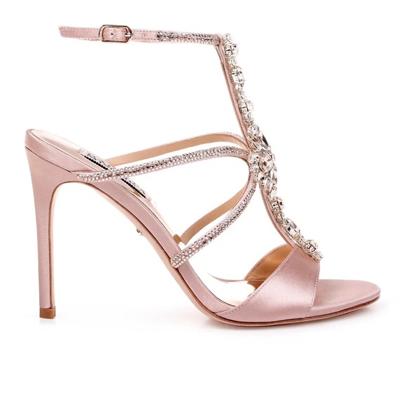 Badgley Mischka Faye Ankle Strap Sandal (Women) - sz 5 - Picture 2 of 6